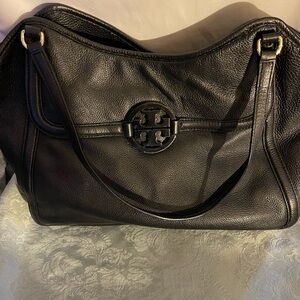 Tory Burch Shoulder Black Bag Pebbled Leather